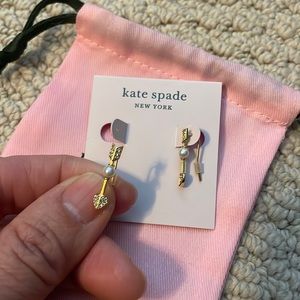 New Kate Spade arrow pearl earrings
